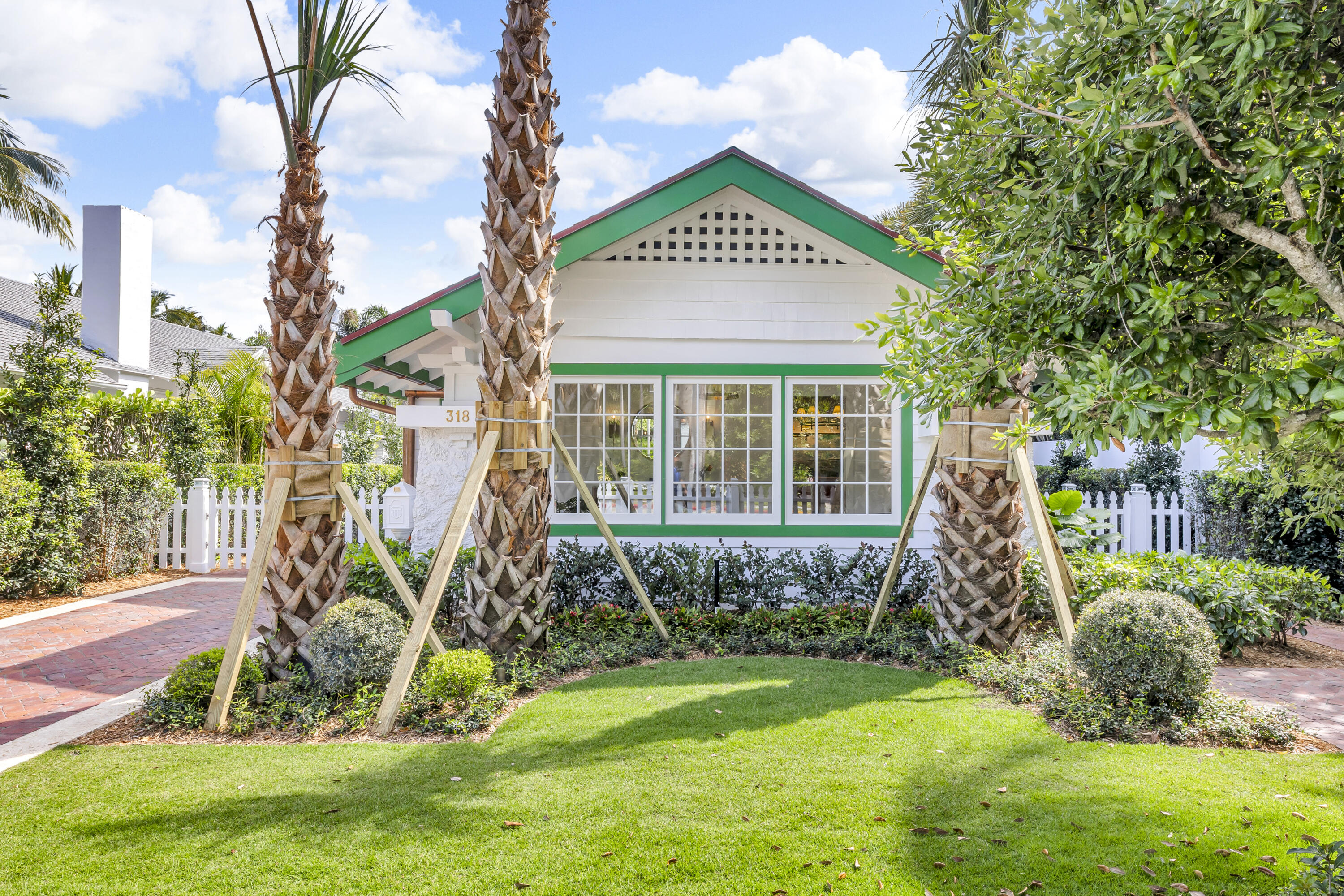 318 Australian Avenue Palm Beach, FL 33480 - Photo 28 of 53 Exterior