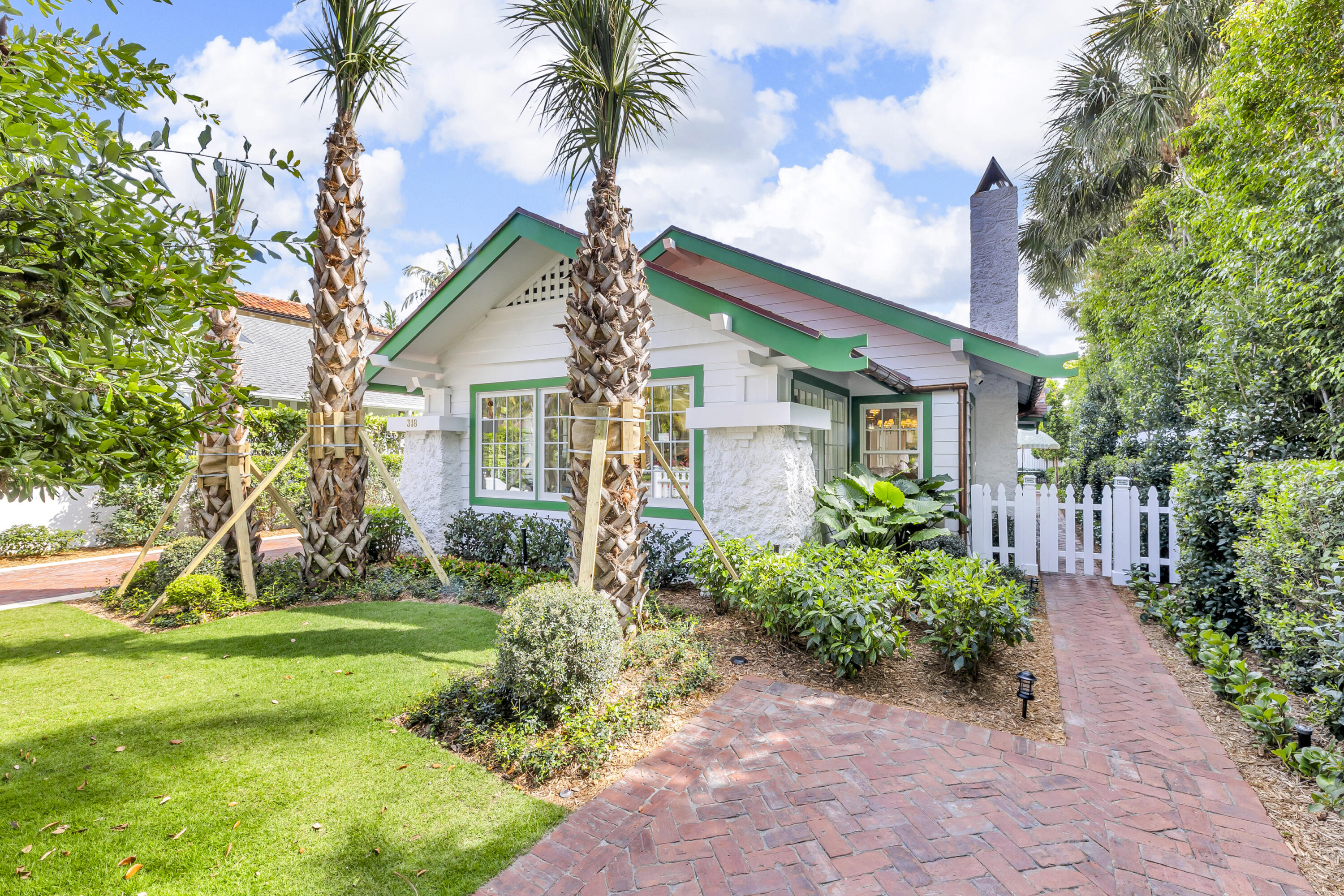 318 Australian Avenue Palm Beach, FL 33480 - Photo 29 of 53 Exterior