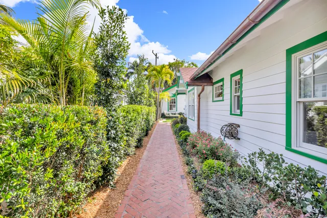 $9,995,000 | 318 Australian Avenue, Palm Beach, FL 33480