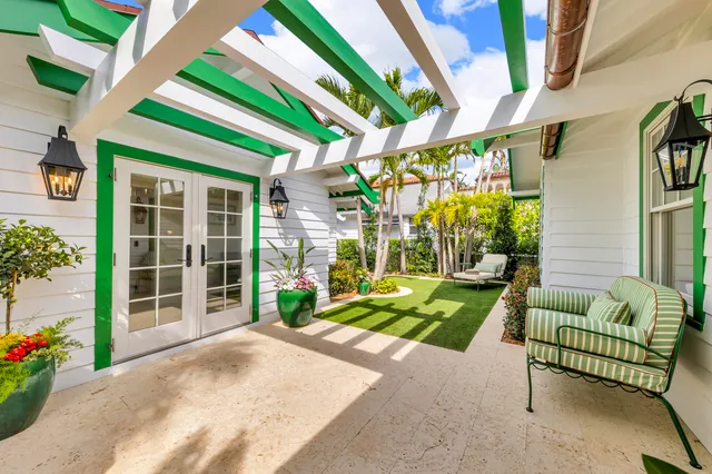 $9,995,000 | 318 Australian Avenue, Palm Beach, FL 33480