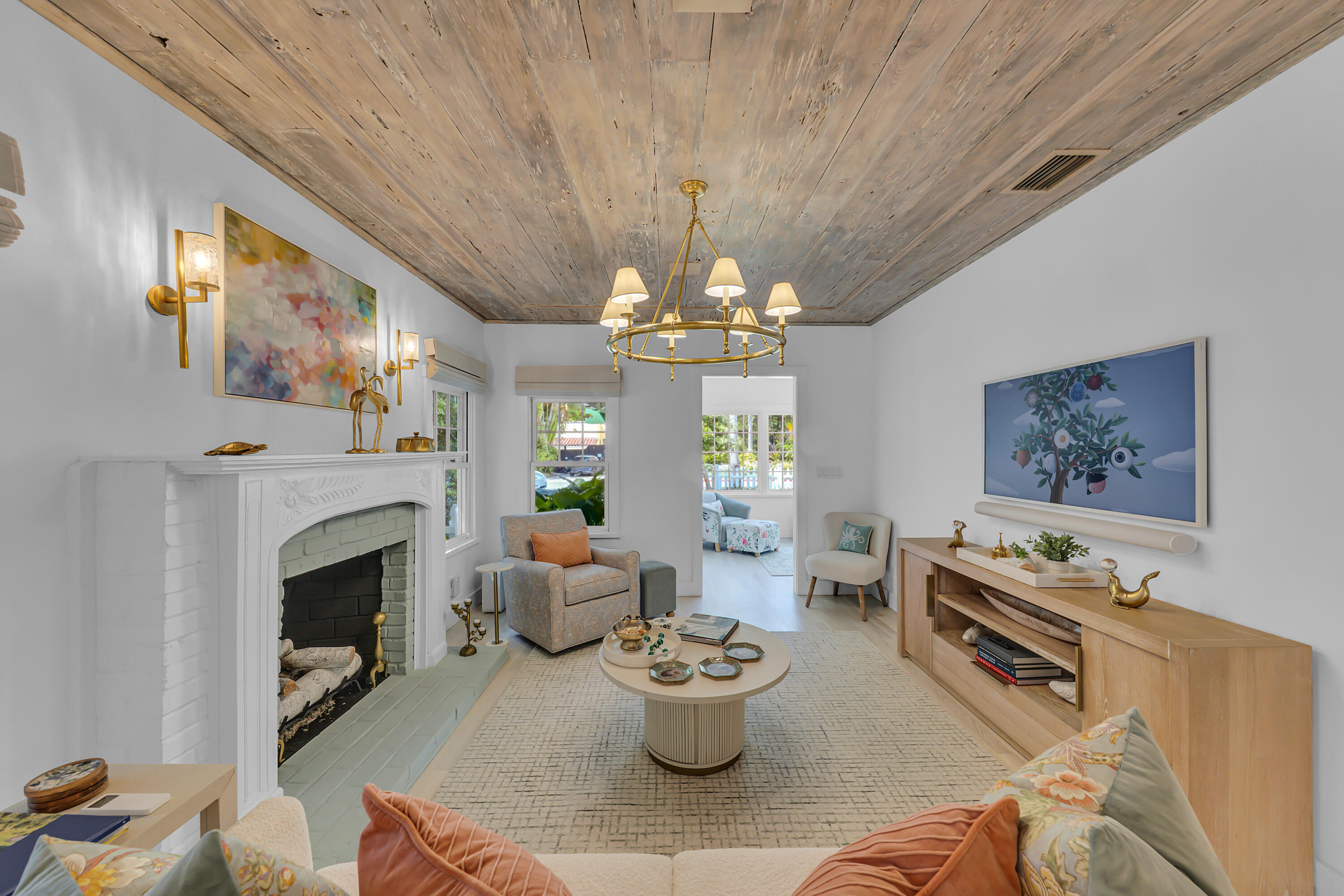 318 Australian Avenue Palm Beach, FL 33480 - Photo 6 of 53 Living Room