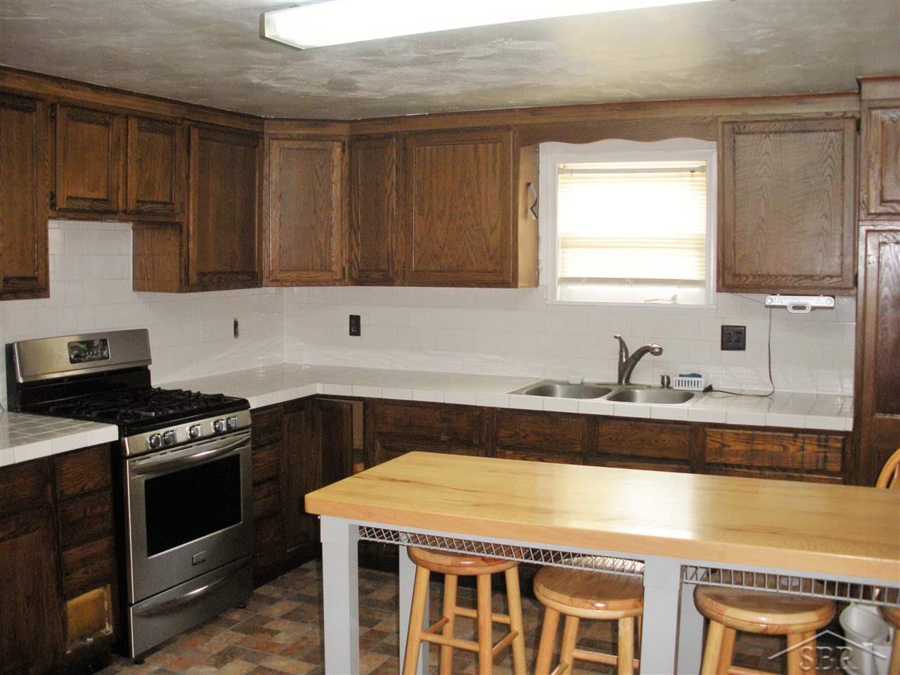 8867 Van Cleve Road Vassar, MI 48768 - Photo 9 of 27 31270076-8.JPG