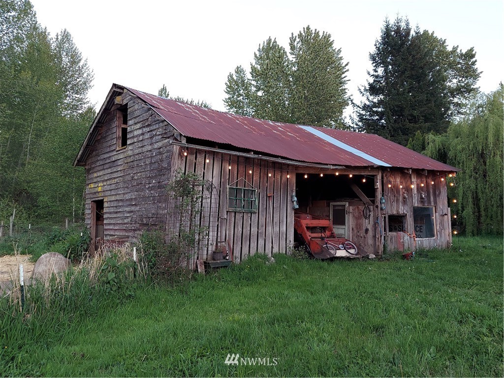26816 Entwhistle Road East Buckley, WA 98321 - Photo 30 of 35