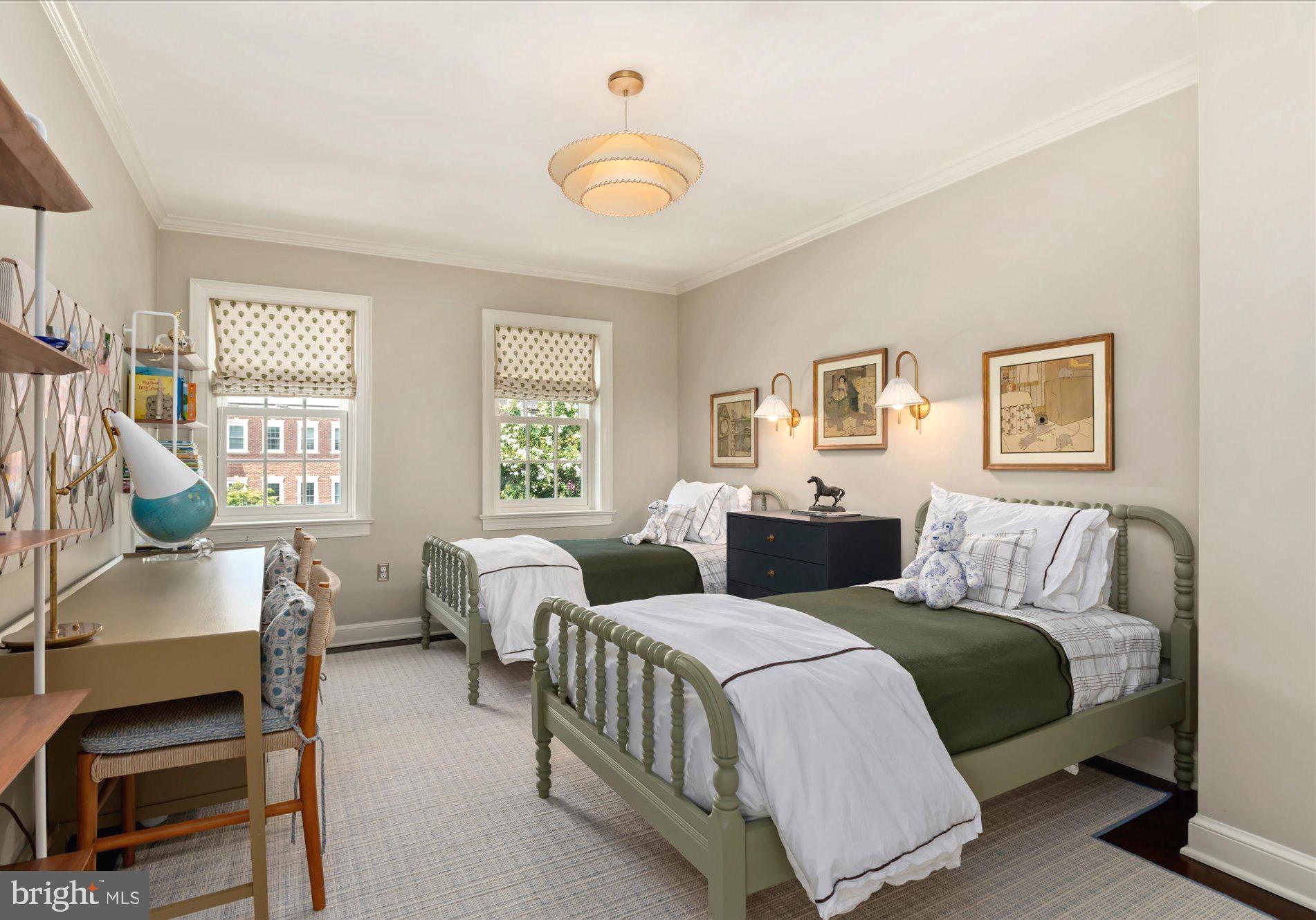 1642 35th Street Northwest Washington, DC 20007 - Photo 26 of 38