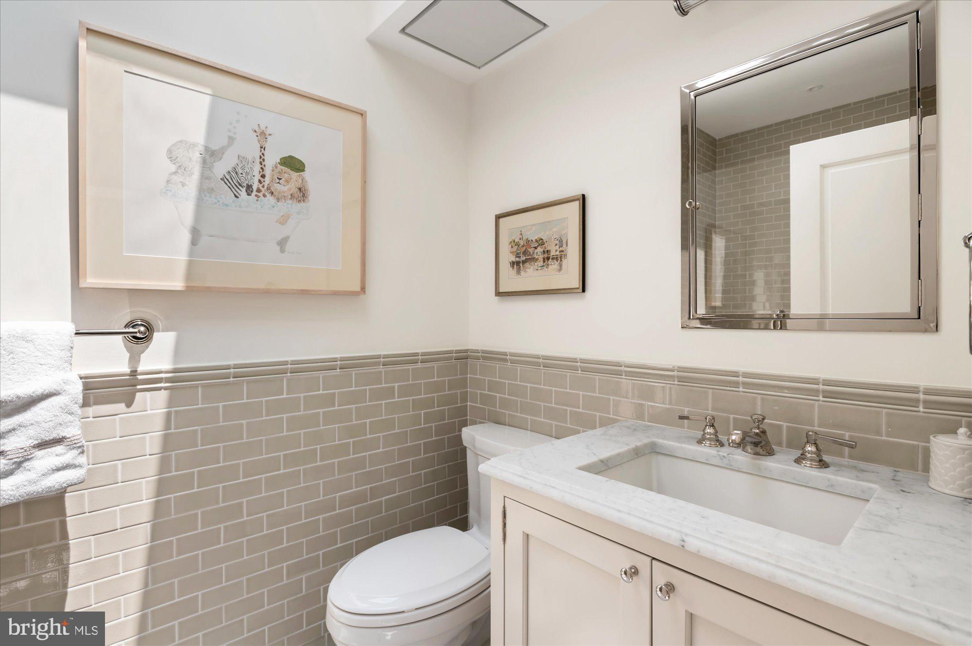 1642 35th Street Northwest Washington, DC 20007 - Photo 28 of 38