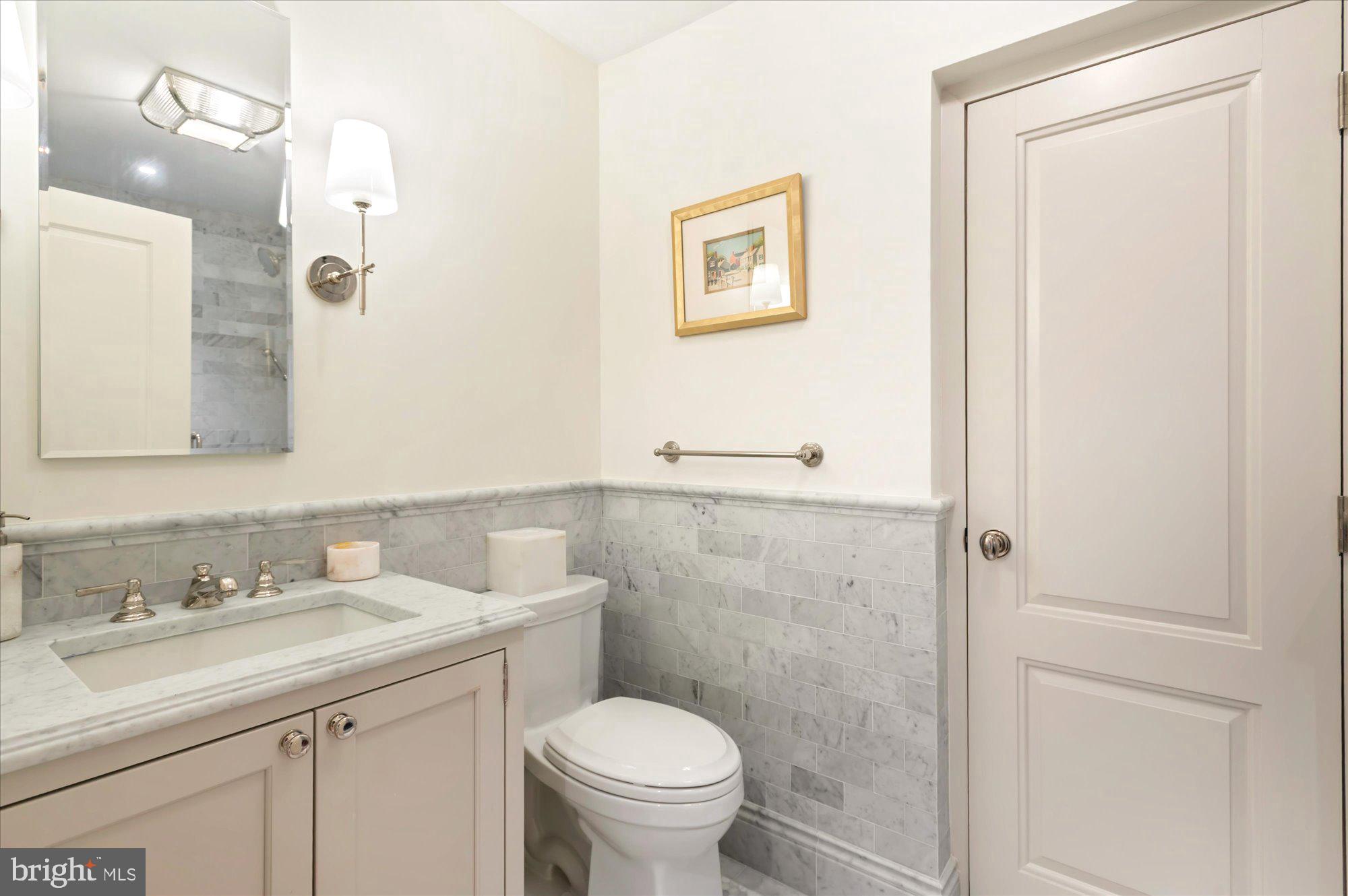 1642 35th Street Northwest Washington, DC 20007 - Photo 33 of 38