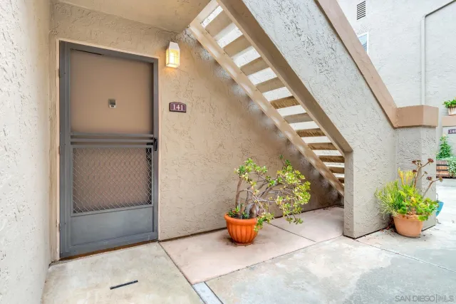 $850,000 | 930 Via Mil Cumbres, Unit 141, Solana Beach, CA 92075