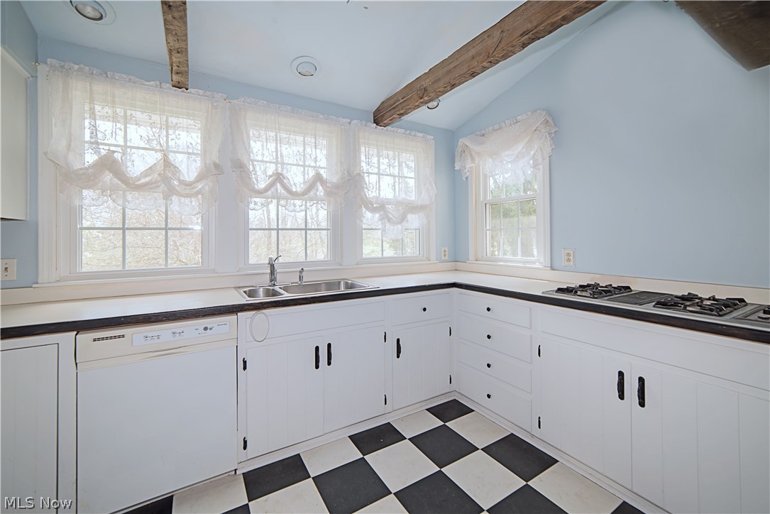 921 Granger Road Medina, OH 44256 - Photo 26 of 35 Gallery Image 26