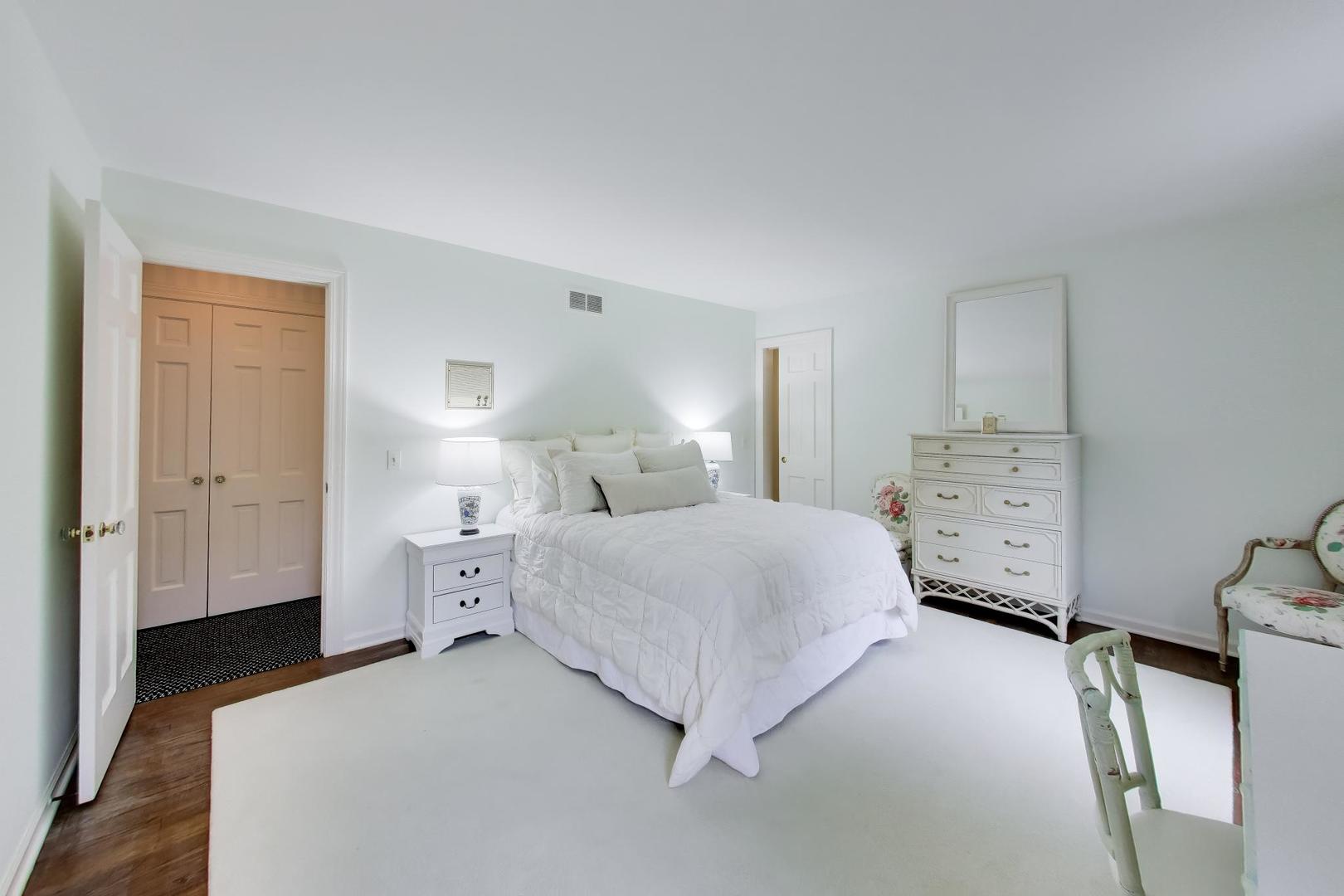 197 North Green Bay Road Lake Forest, IL 60045 - Photo 38 of 55 Gallery Image 38