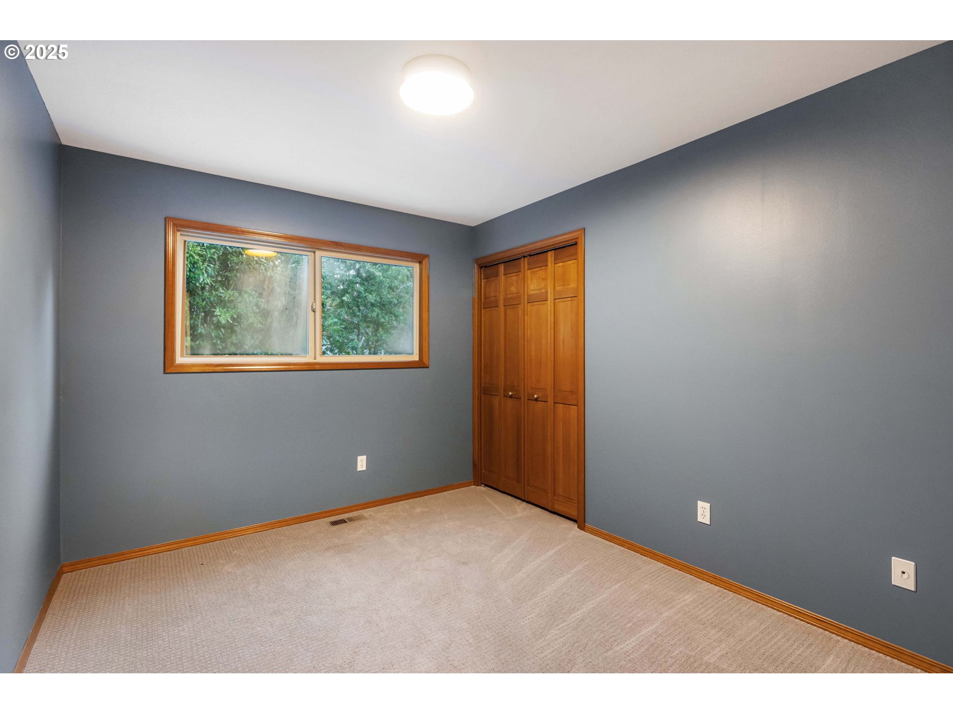 6020 Southwest Florida Street Portland, OR 97219 - Photo 22 of 46 Gallery Image 22