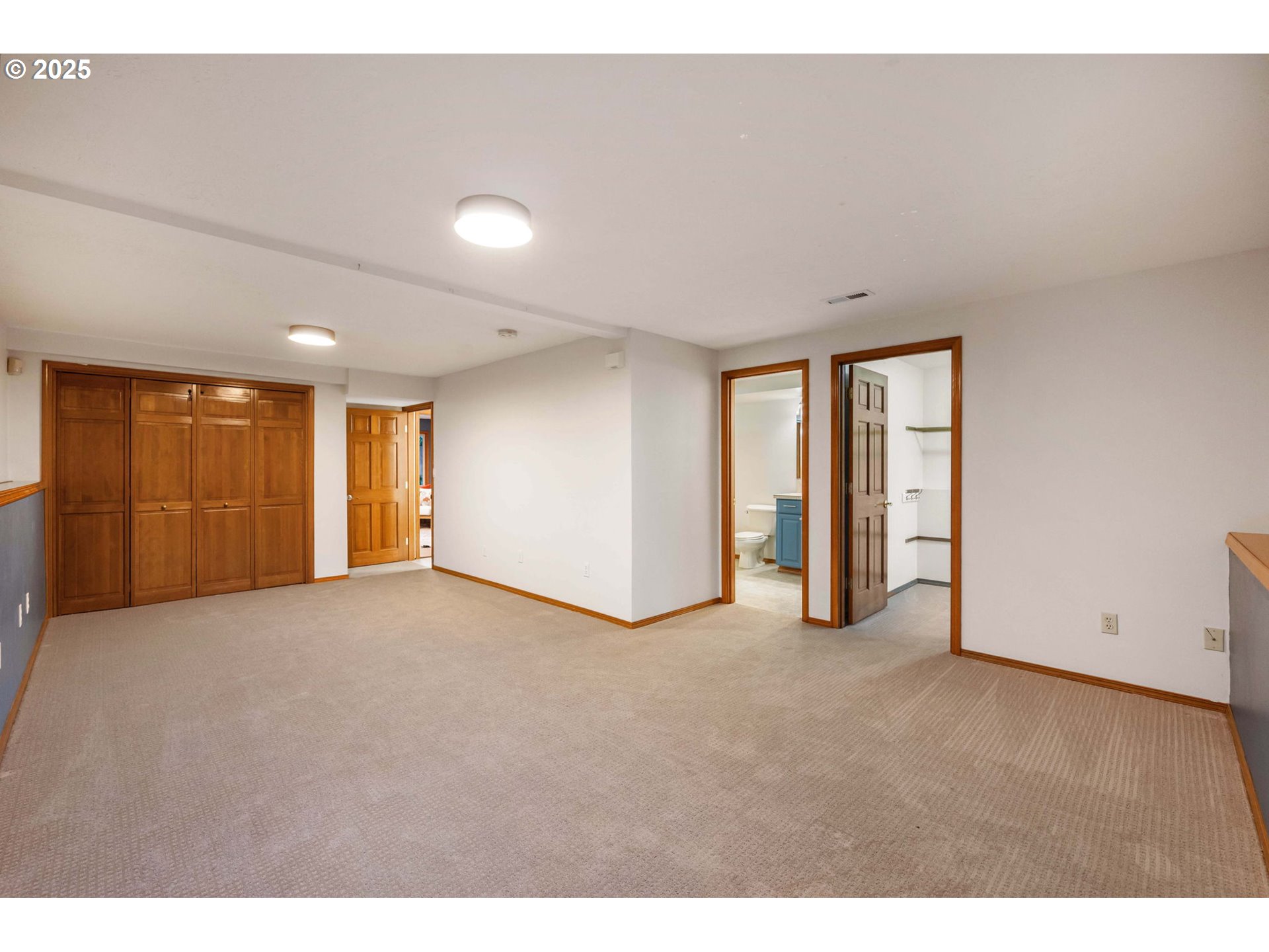 6020 Southwest Florida Street Portland, OR 97219 - Photo 27 of 46 Gallery Image 27