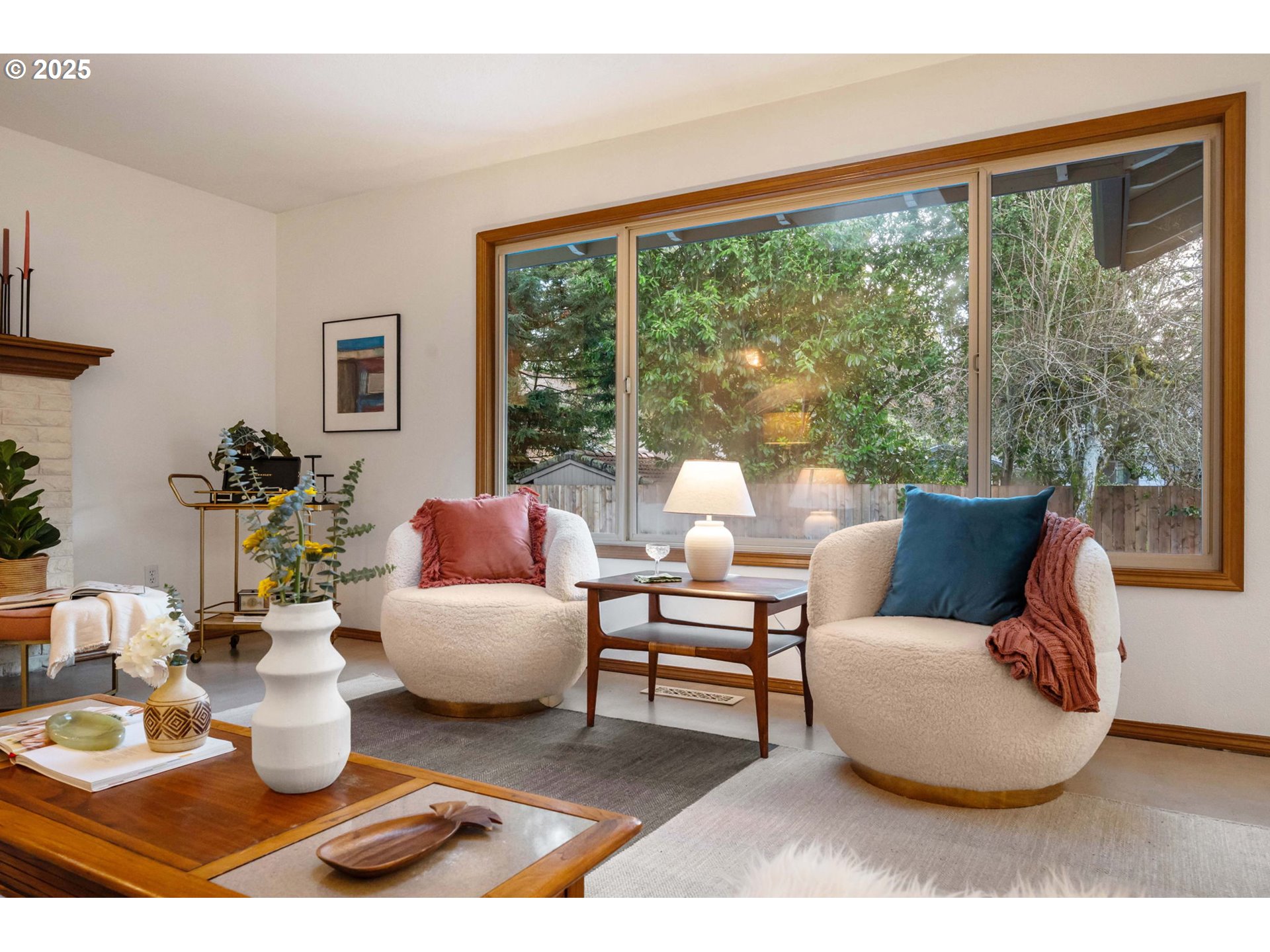 6020 Southwest Florida Street Portland, OR 97219 - Photo 8 of 46 Gallery Image 8