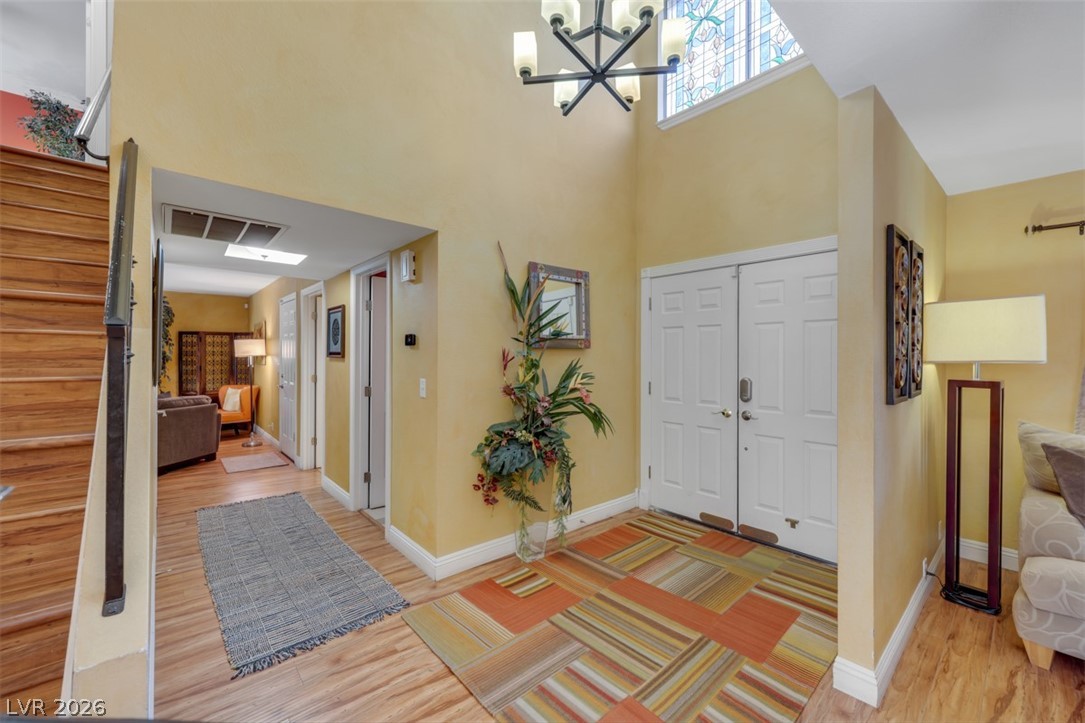 3225 Mountain Spring Road Las Vegas, NV 89146 - Photo 4 of 36