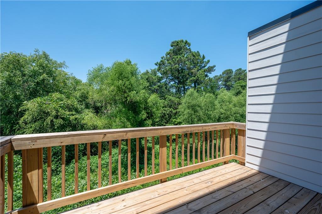 2826 Laurel Ridge Circle East Point, GA 30344 - Photo 14 of 25