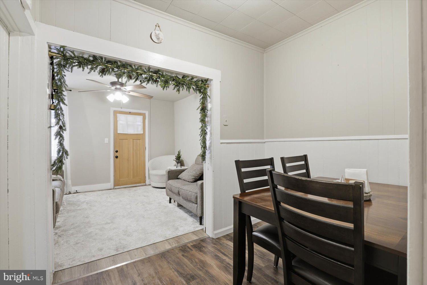 33 East Main Street Adamstown, PA 19501 - Photo 7 of 26 Dining room