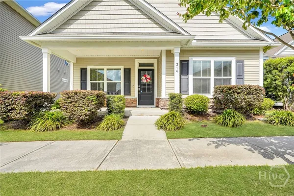 $2,400 | 314 Crabapple Circle, Port Wentworth, GA 31407