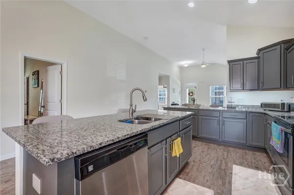 $2,400 | 314 Crabapple Circle, Port Wentworth, GA 31407