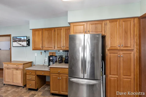 $394,900 | 907 North Glenwood Street, Hastings, MI 49058