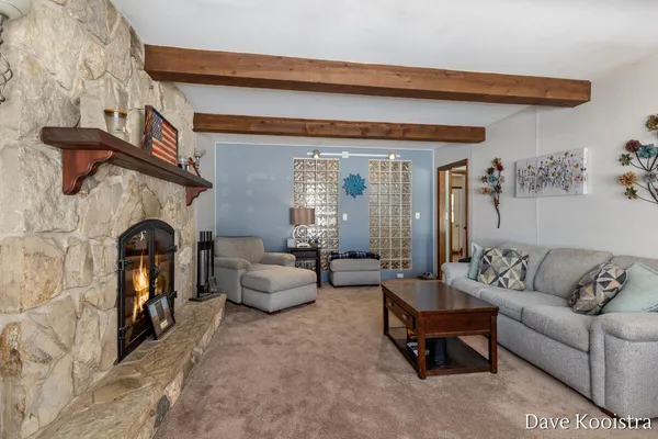 $394,900 | 907 North Glenwood Street, Hastings, MI 49058