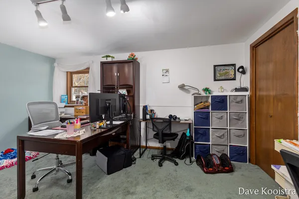 $394,900 | 907 North Glenwood Street, Hastings, MI 49058