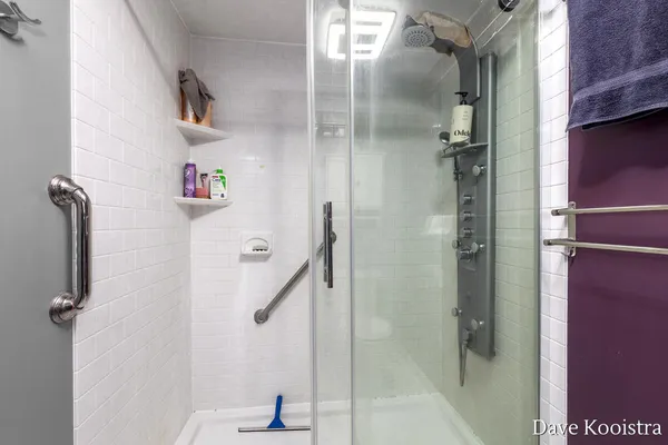 $394,900 | 907 North Glenwood Street, Hastings, MI 49058