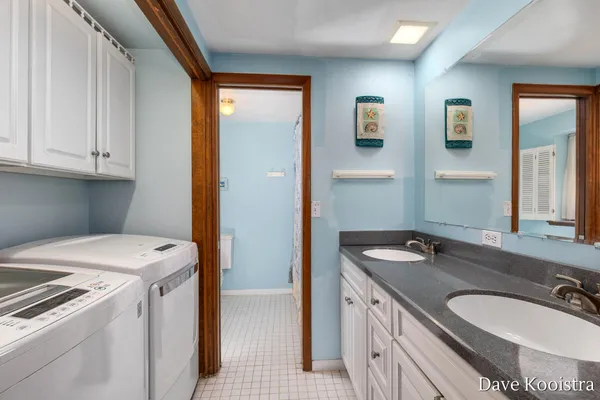 $394,900 | 907 North Glenwood Street, Hastings, MI 49058