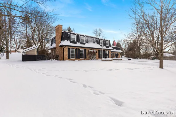 $394,900 | 907 North Glenwood Street, Hastings, MI 49058
