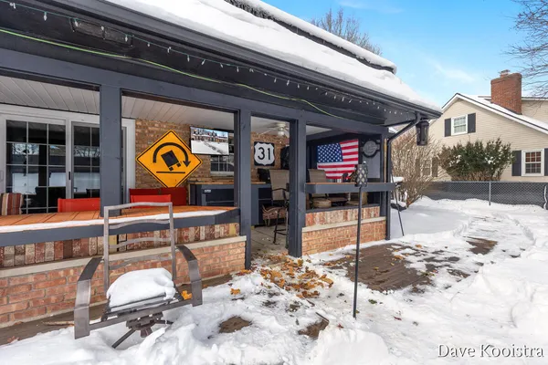 $394,900 | 907 North Glenwood Street, Hastings, MI 49058