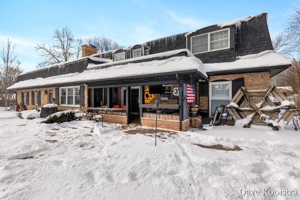 $394,900 | 907 North Glenwood Street, Hastings, MI 49058