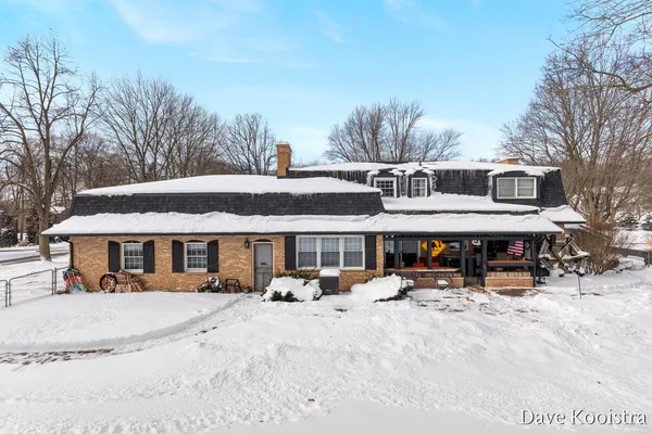 $394,900 | 907 North Glenwood Street, Hastings, MI 49058