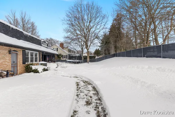 $394,900 | 907 North Glenwood Street, Hastings, MI 49058
