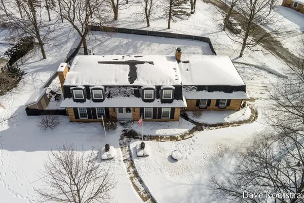 $394,900 | 907 North Glenwood Street, Hastings, MI 49058