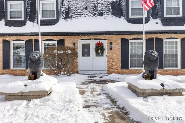 $394,900 | 907 North Glenwood Street, Hastings, MI 49058