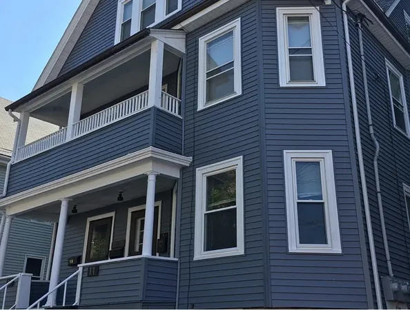 $3,100 | 11 Wellington Street, Unit 11, Waltham, MA 02451