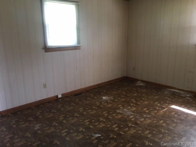 496 McClain Road Hiddenite, NC 28636 - Photo 5 of 13 Gallery Image 5