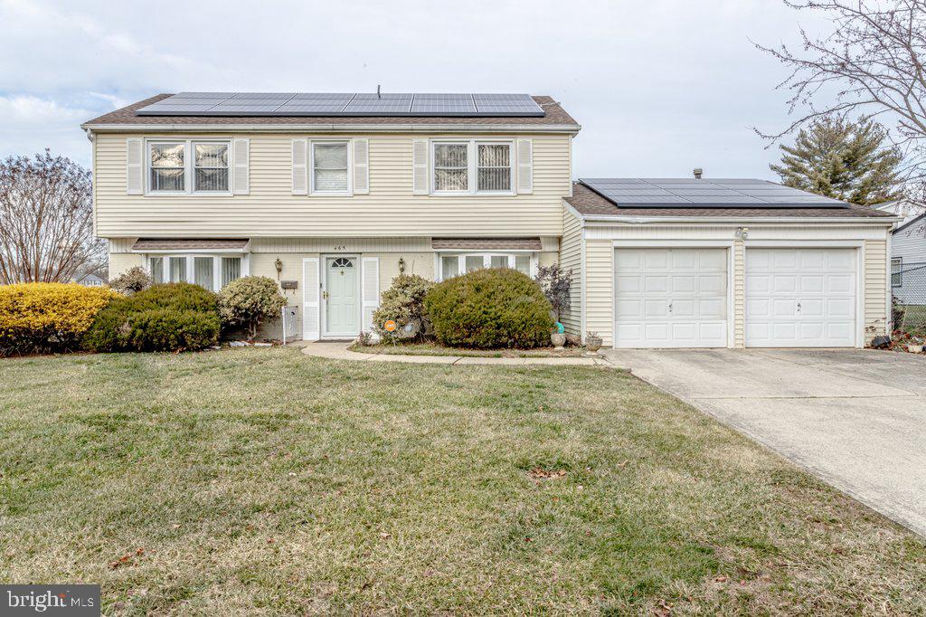 465 Charleston Road Willingboro, NJ 08046 - Photo 2 of 31