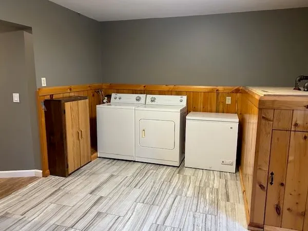 $1,595 | 558 Bishop Brook Road, Unit 2, Stewartstown, NH 03576