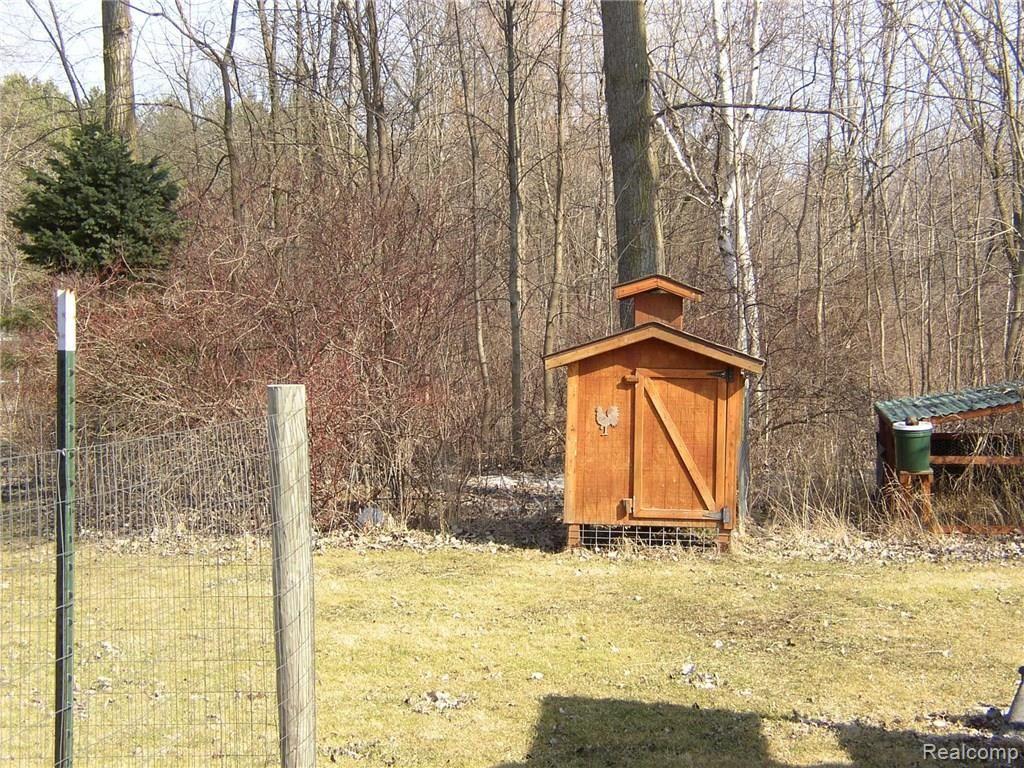 2591 Atwell Road Attica, MI 48412 - Photo 17 of 38 P2250018.JPG