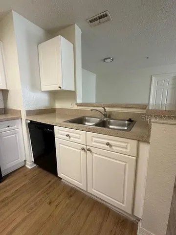 $1,475 | 18001 Richmond Pl Drive, Unit 930, Tampa, FL 33647