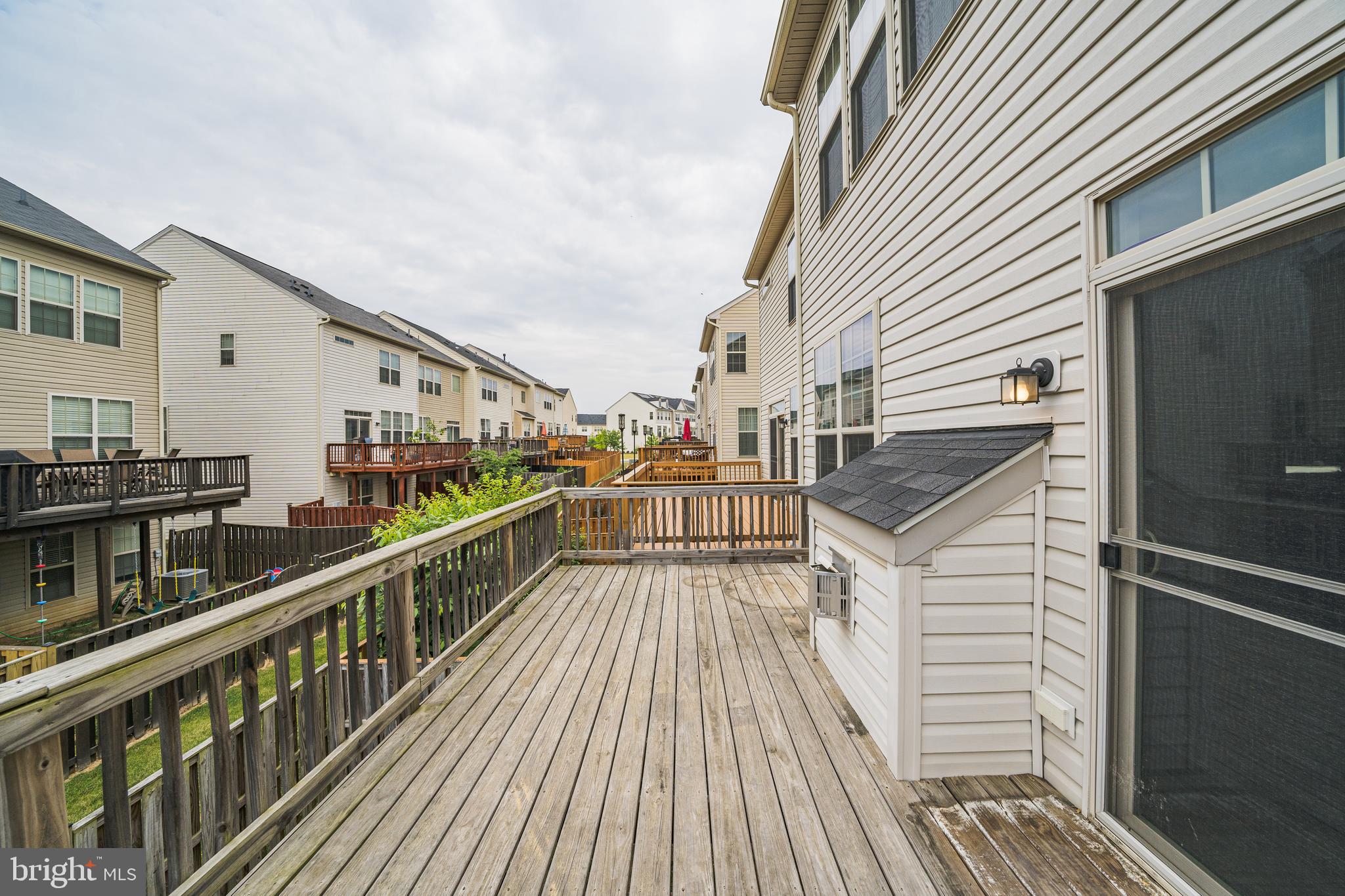 4733 Verdana Loop Frederick, MD 21703 - Photo 11 of 28 Deck