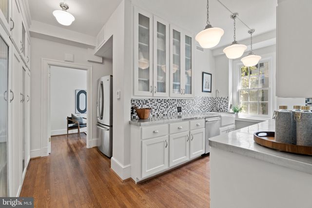 $1,375,000 | 1661 Crescent Place Northwest, Unit 410, Washington, DC 20009