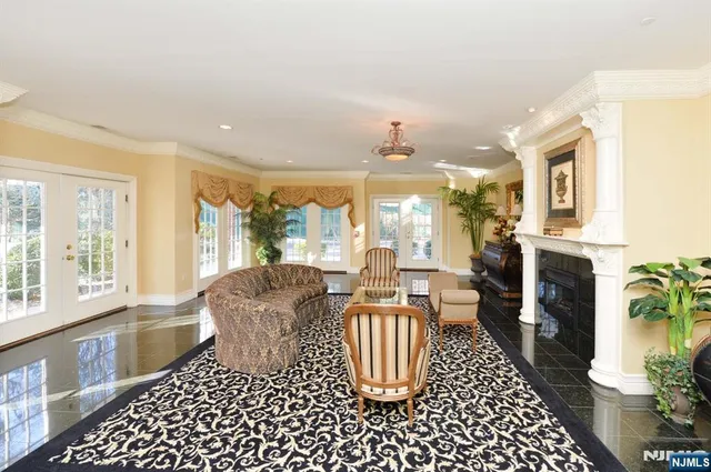 $605,000 | 80 Ridgewood Road, Unit 106, Washington Township, NJ 07676