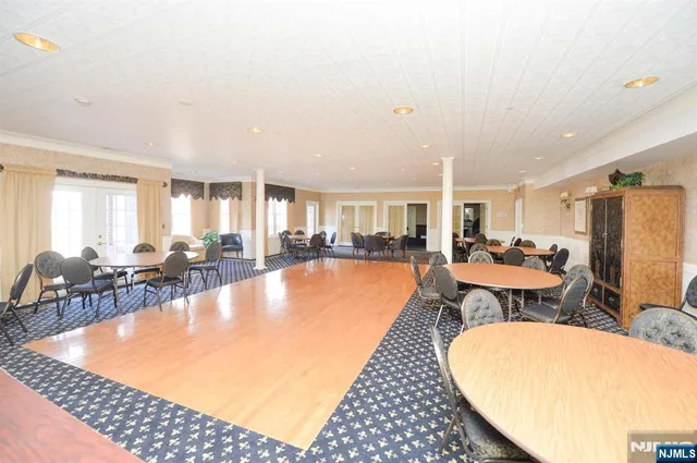 $605,000 | 80 Ridgewood Road, Unit 106, Washington Township, NJ 07676