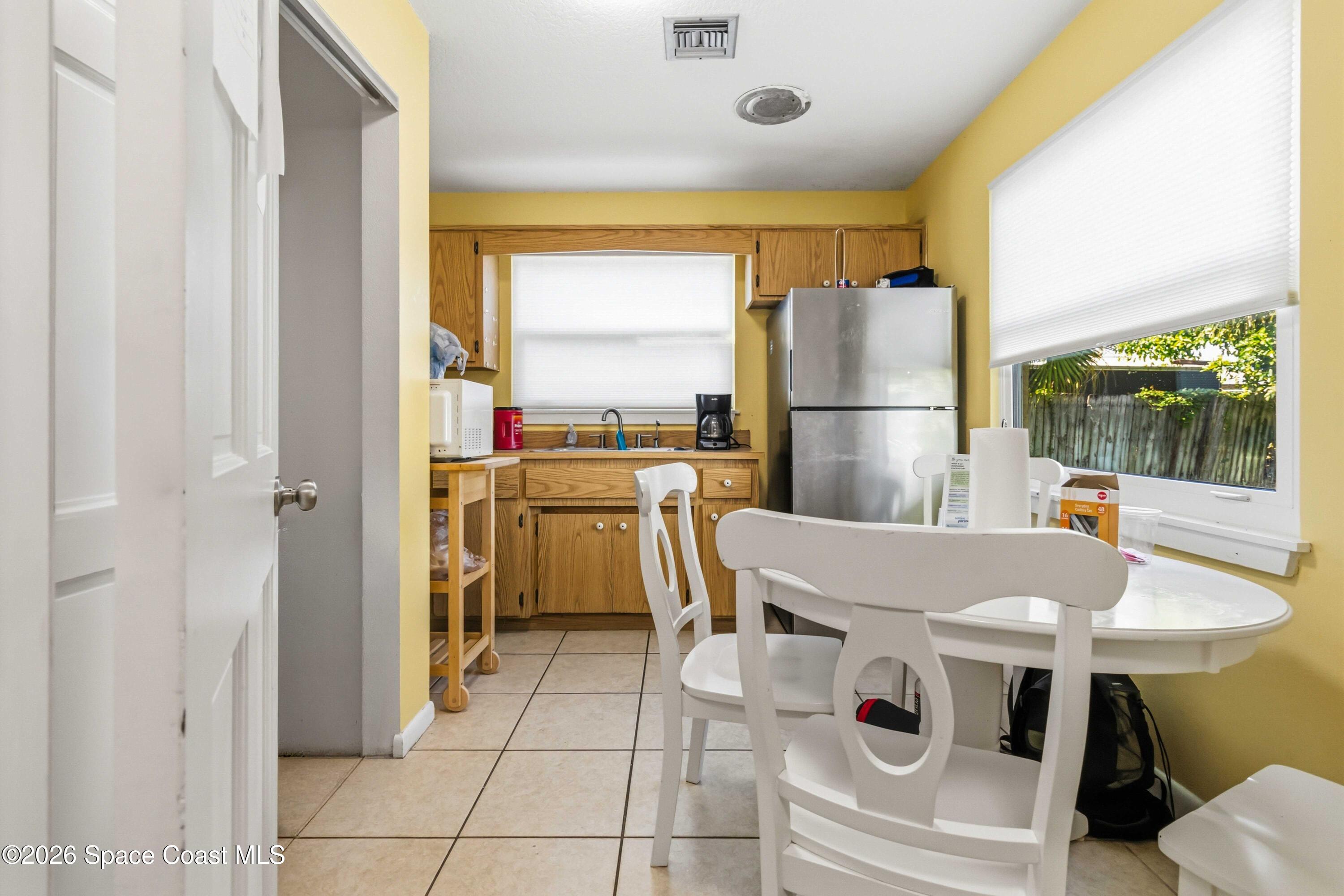 111 Scott Street Melbourne, FL 32901 - Photo 12 of 35 Kitchenette