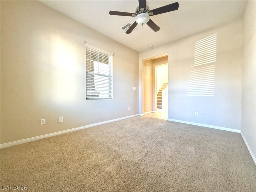 933 Wagner Valley Street Henderson, NV 89052 - Photo 5 of 32