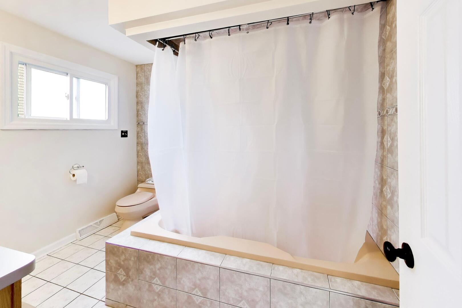 7944 82nd Street Bridgeview, IL 60455 - Photo 18 of 38