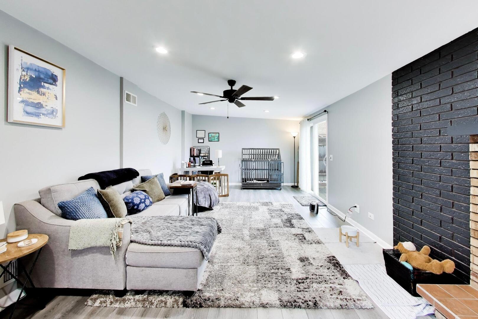 7944 82nd Street Bridgeview, IL 60455 - Photo 10 of 38