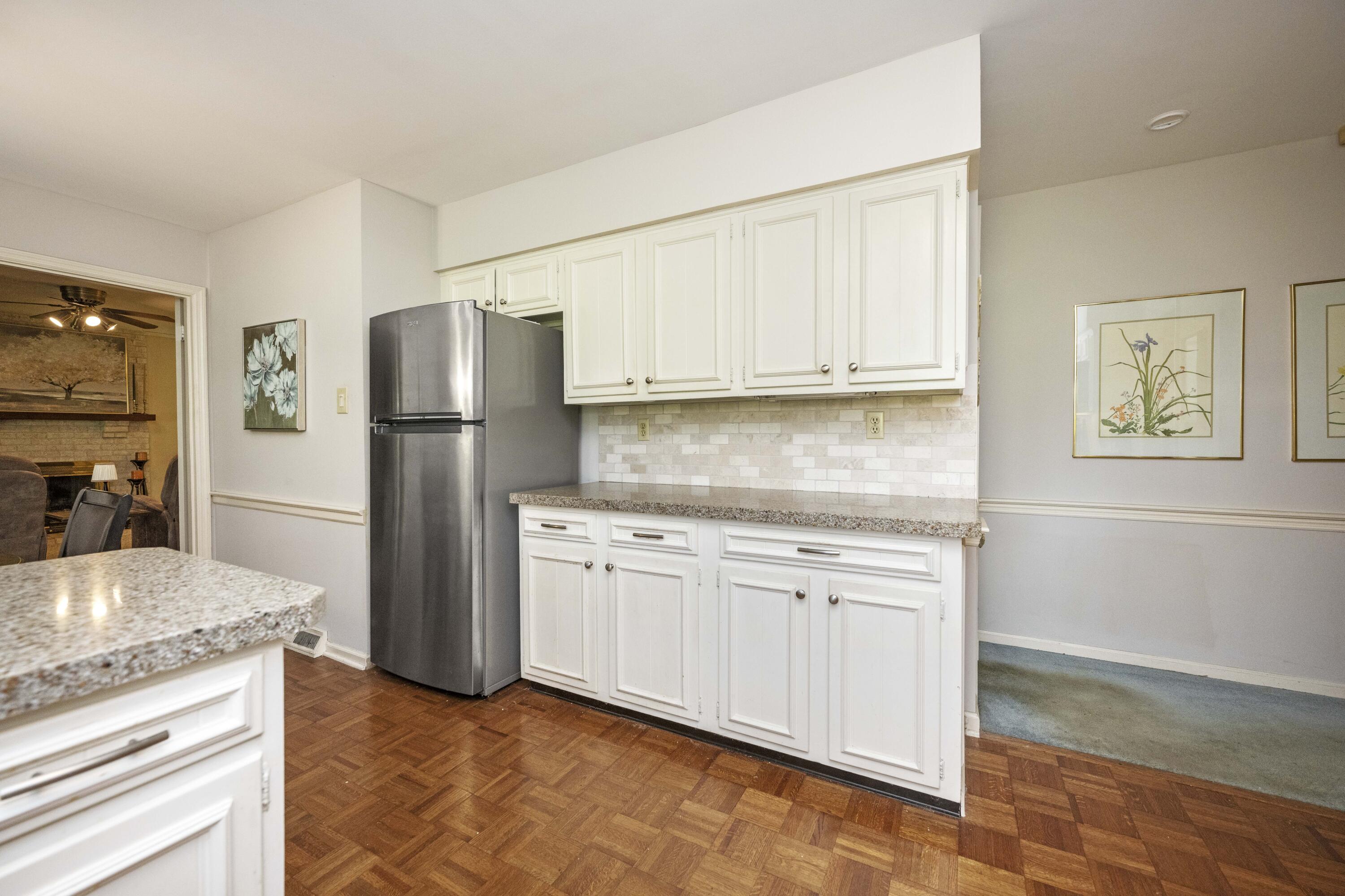 1877 Blairmore Road Lexington, KY 40502 - Photo 14 of 29 20250418-1877-Blairmore-Rd-fh-009