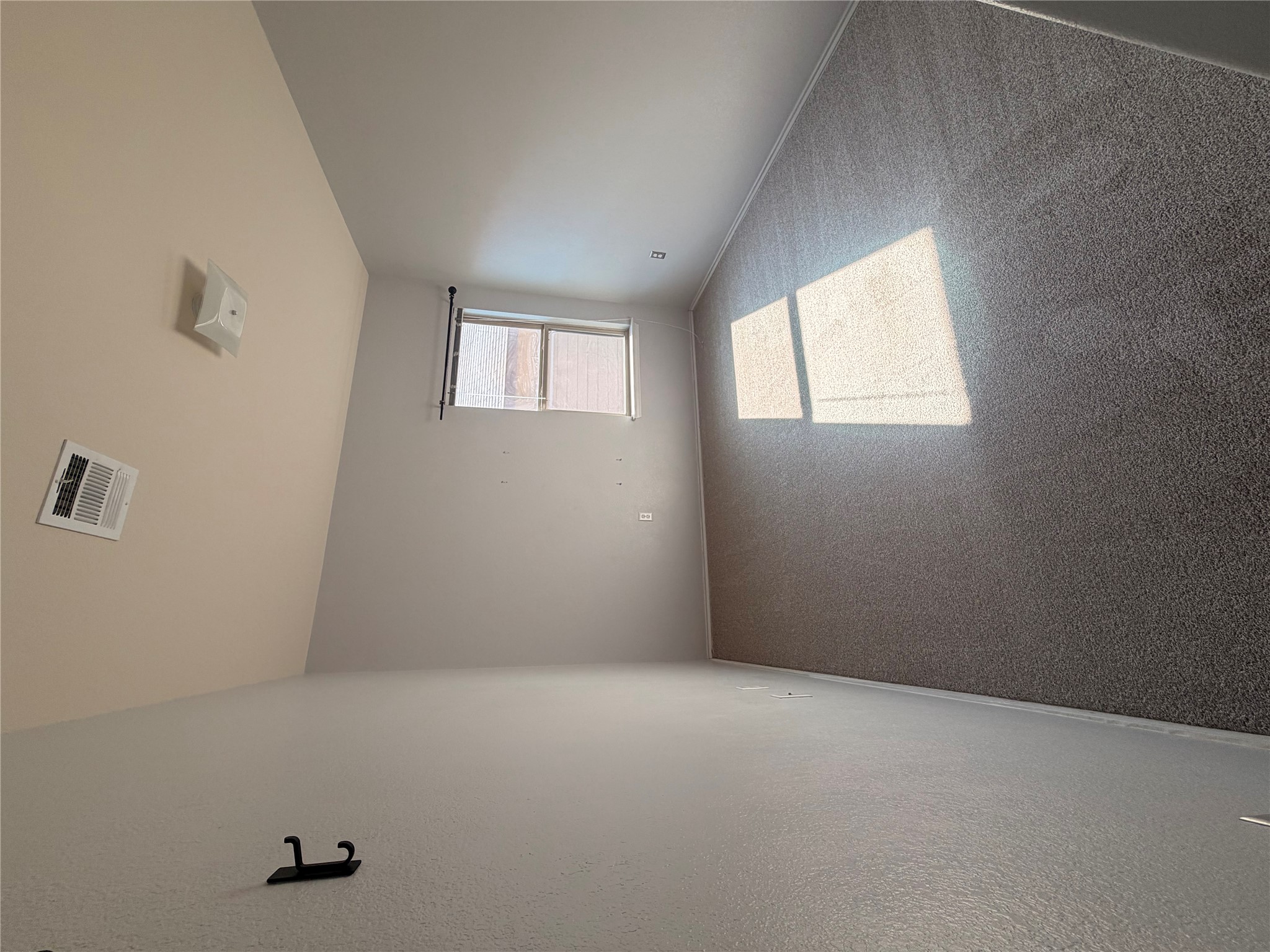 10204 Pinnacle Crest Loop Austin, TX 78747 - Photo 10 of 17 bedroom with new carpet