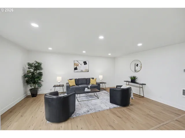 $650,000 | 2175 Princeton Drive, Eugene, OR 97405